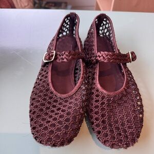 Zara woven flats. Dark brown. Size 35